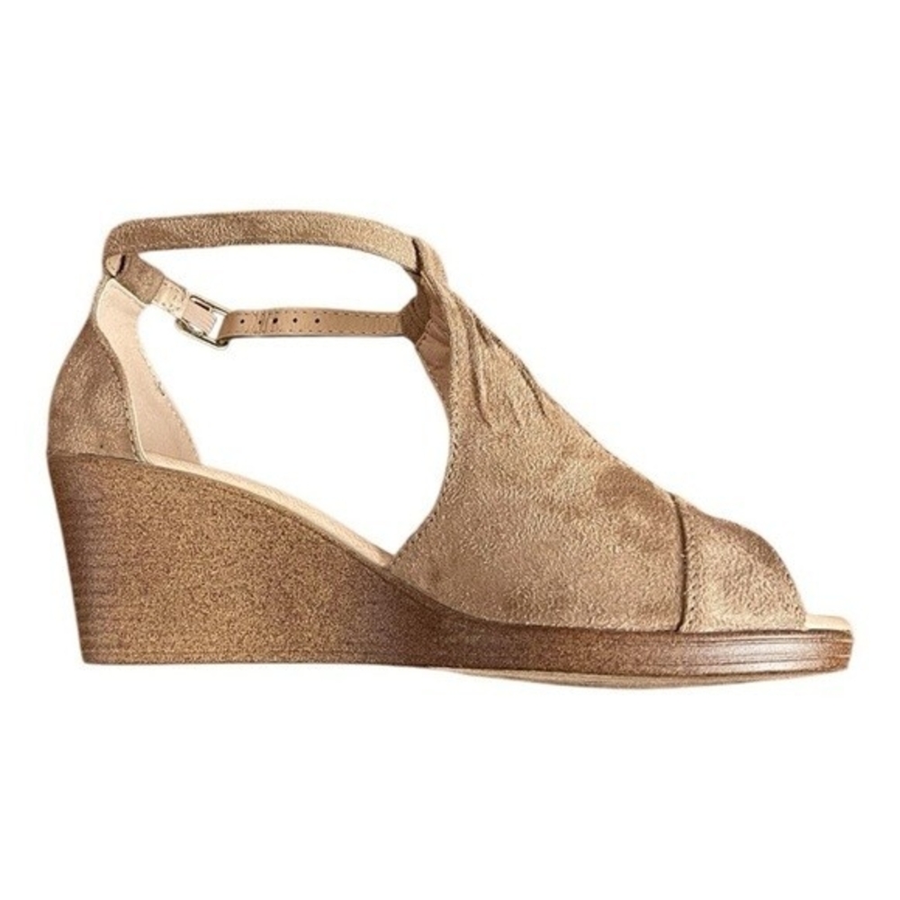 Journee Collection Kedzie Gold Tan Faux Suede Wedge Sandals Women’s Size 7 NWOB - Picture 6 of 9